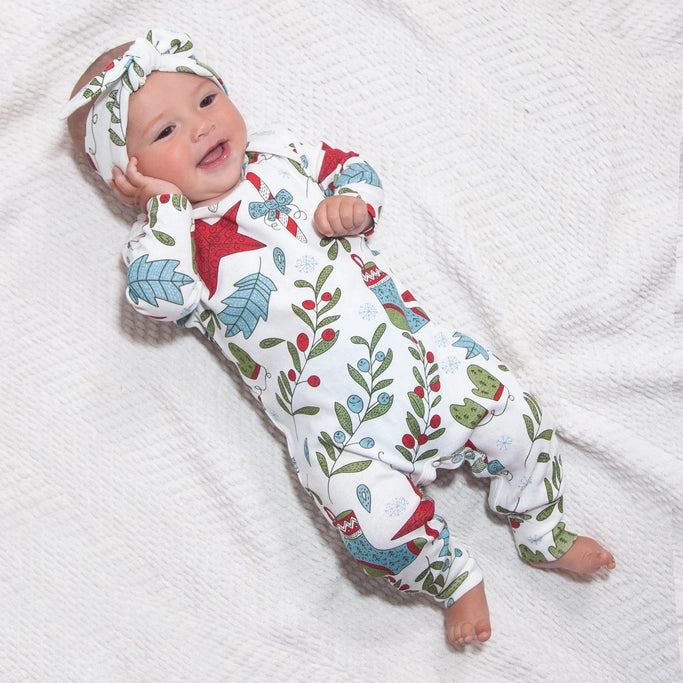 Navigating your first Christmas as a new little family!!