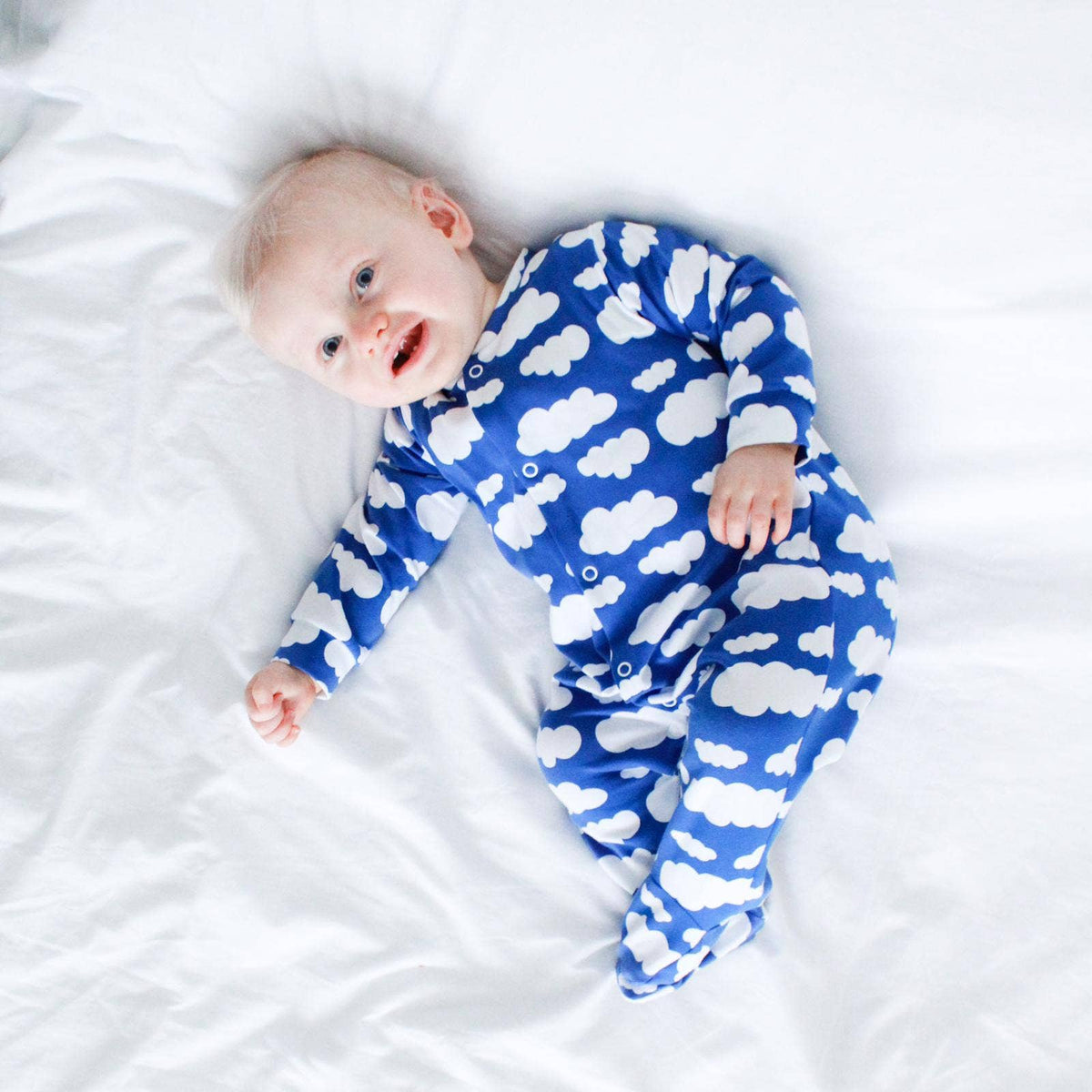 Unisex Baby Cotton Sleepsuit (Onesie) – Blue cloud Print