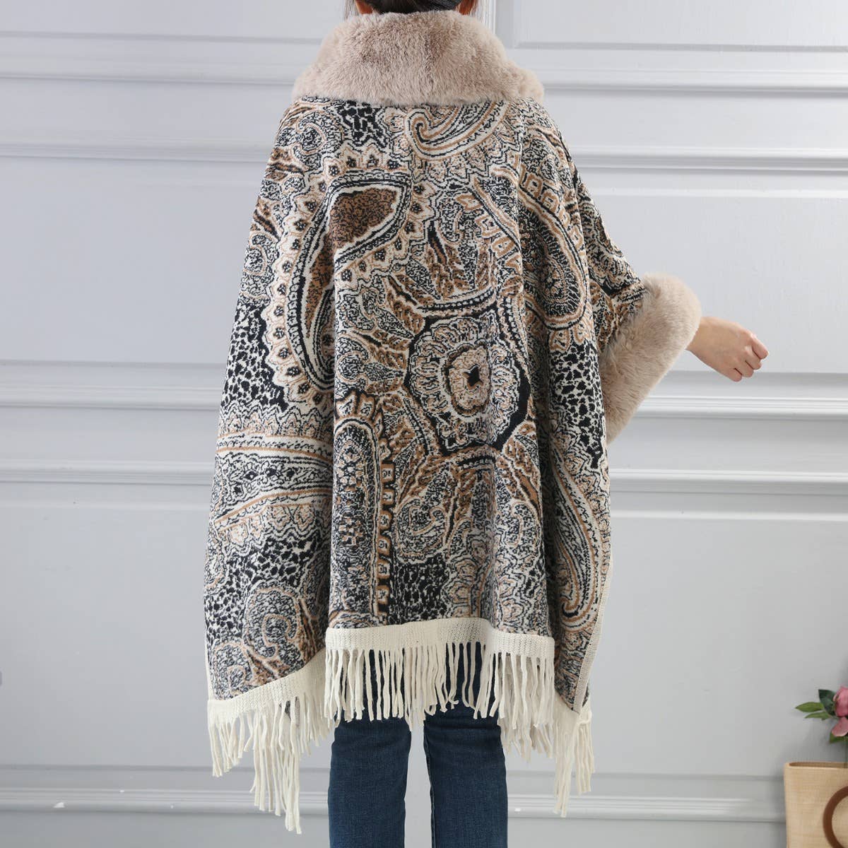 Luxurious Paisley Cape with Faux Fur Collar and Cuffs