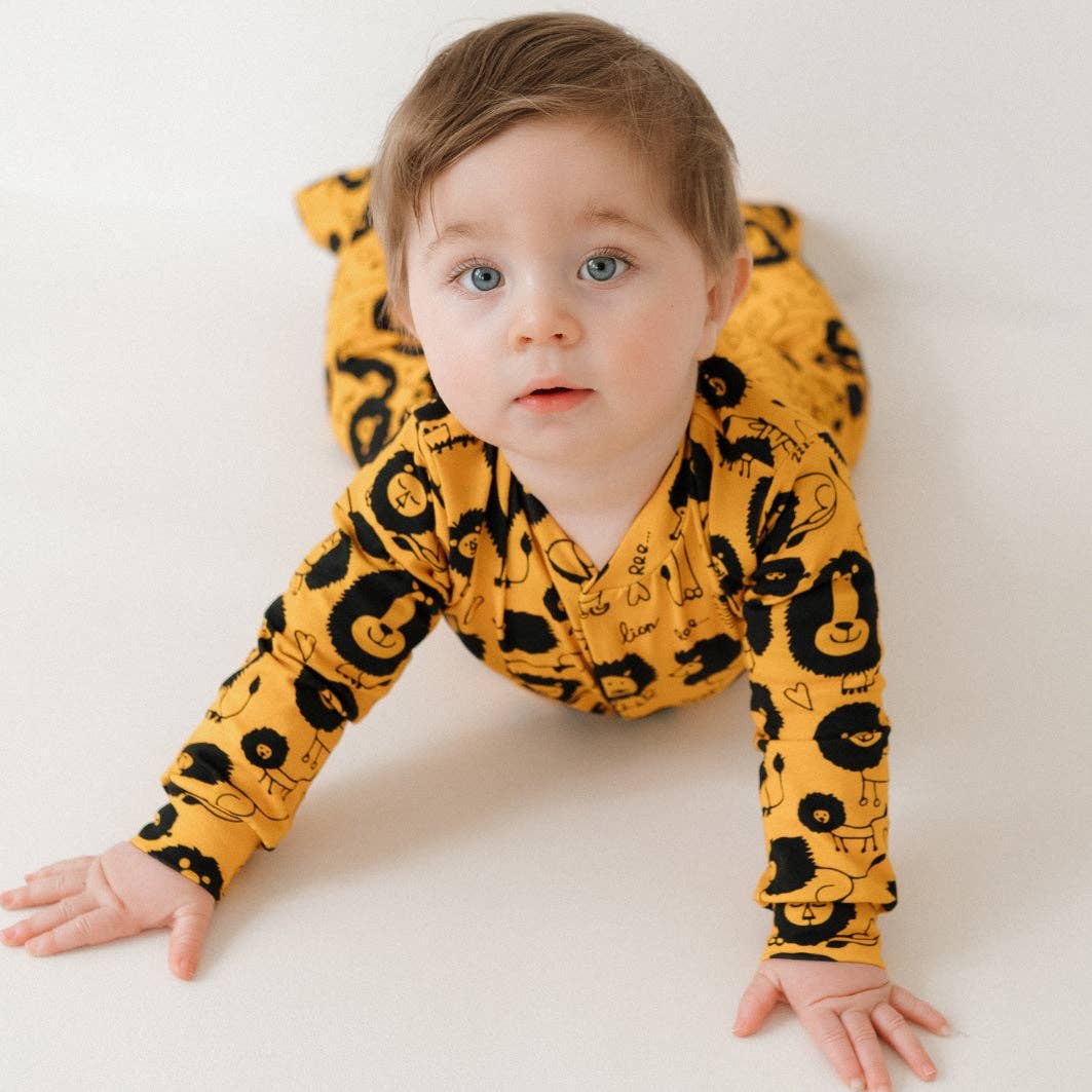Unisex Baby Cotton Sleepsuit (Onesie) – Brian the Lion Print