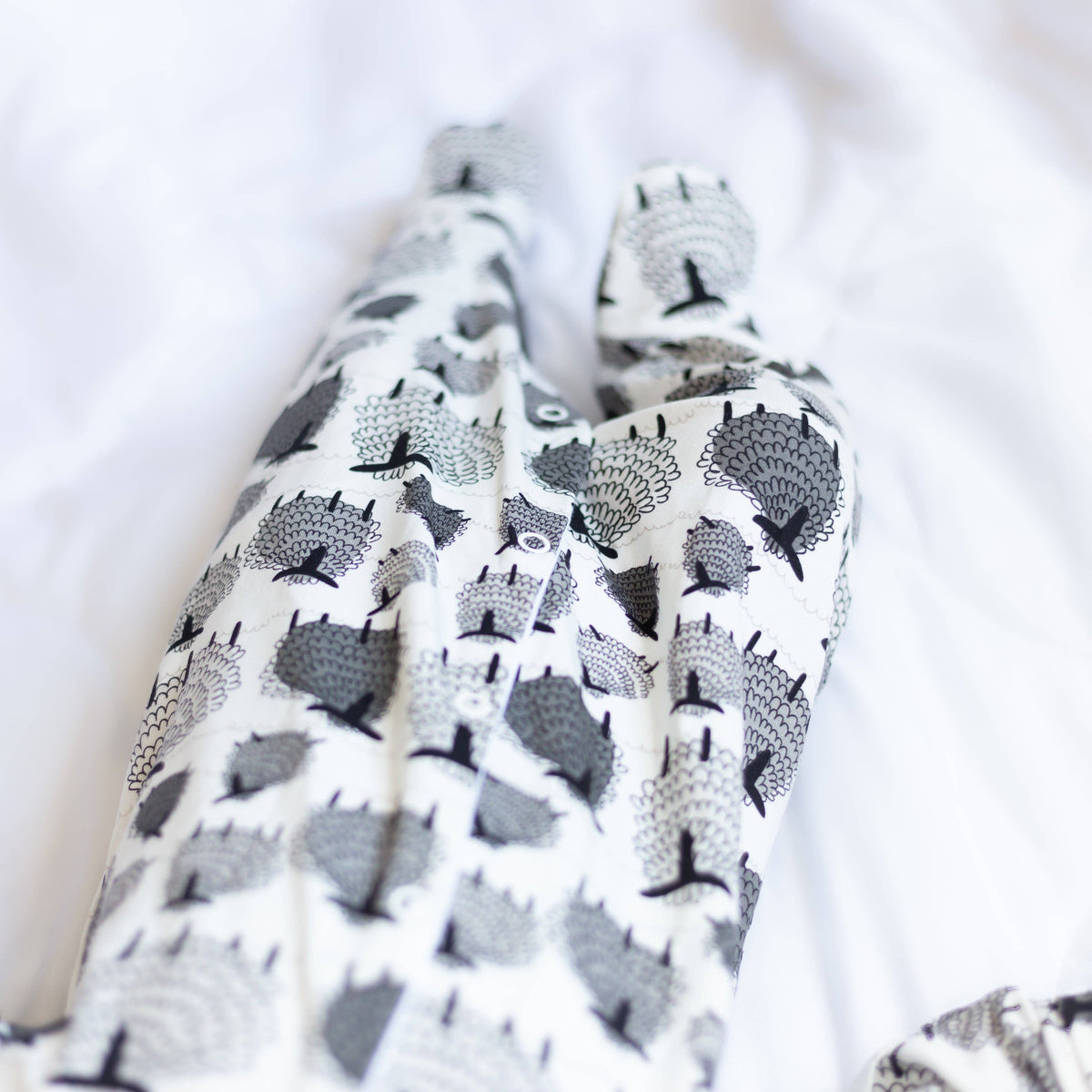 Unisex Baby Cotton Sleepsuit (Onesie) – Sheep Print