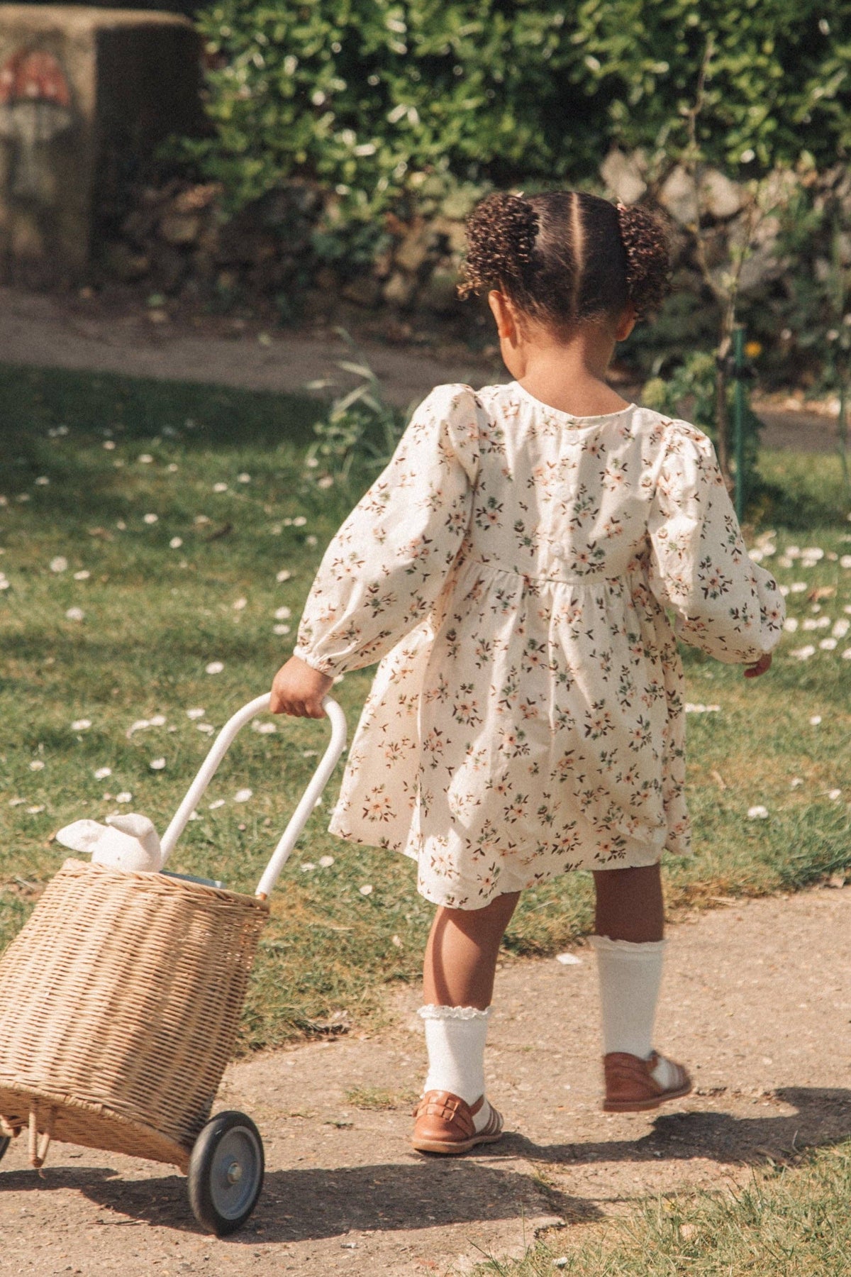 Floral/White Puff Sleeve Dress