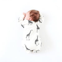 Unisex Baby Cotton Sleepsuit (Onesie) – Giraffe Print