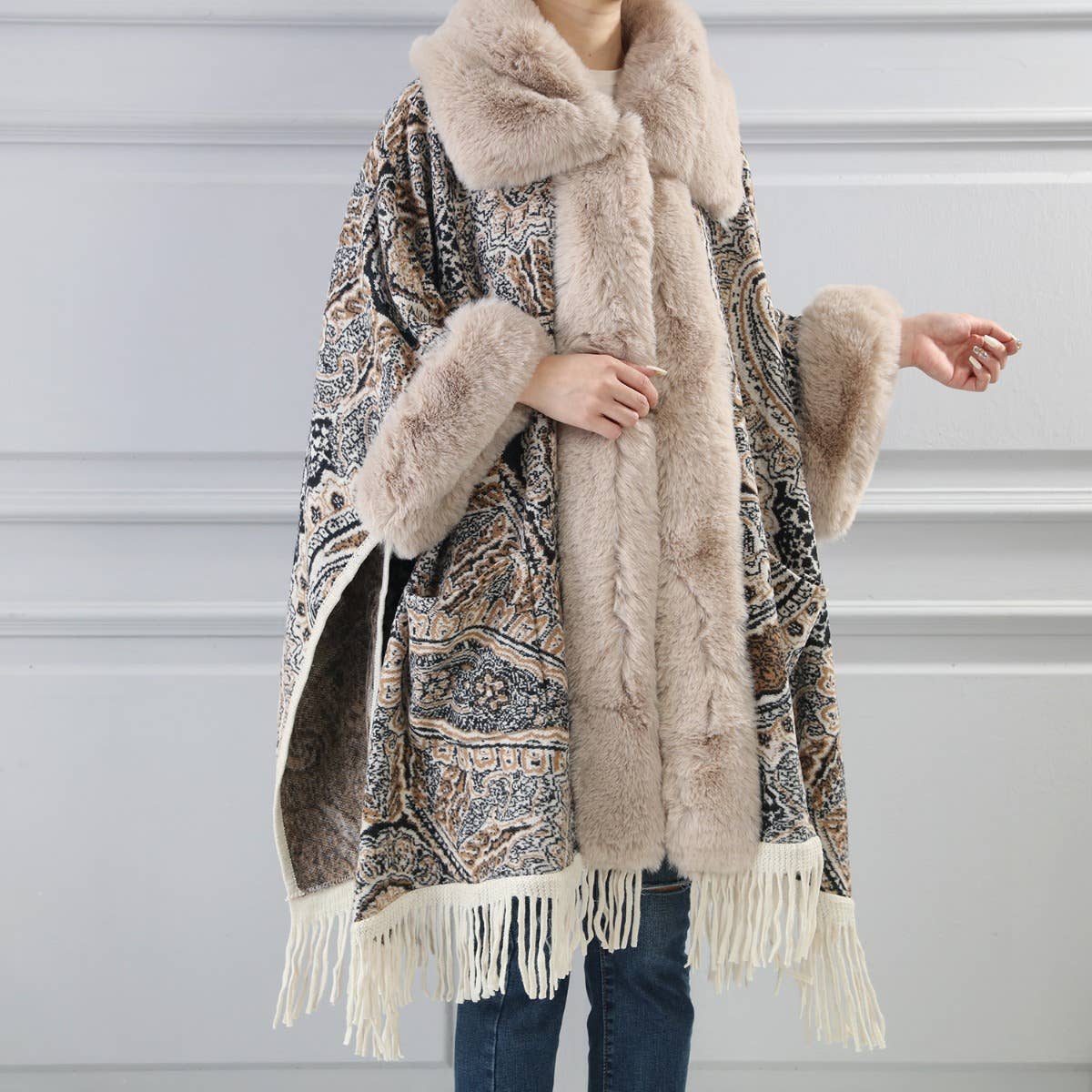 Luxurious Paisley Cape with Faux Fur Collar and Cuffs