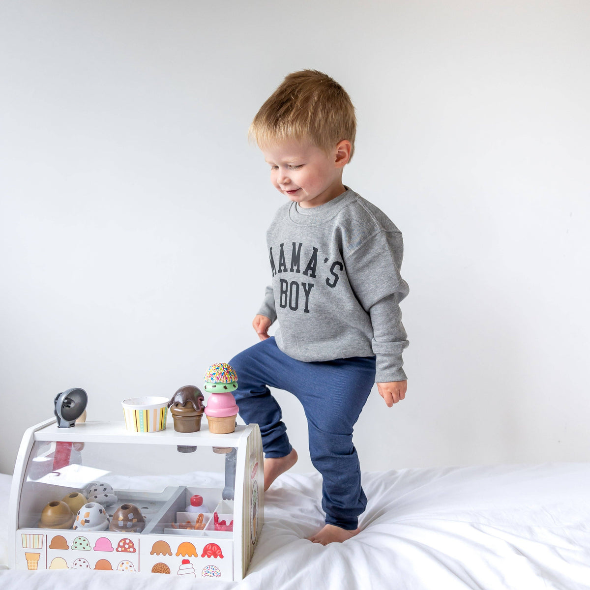 Mamas Boy Sweater/ T shirt