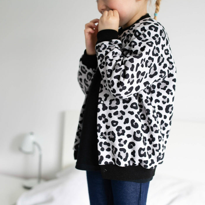 Unisex Grey Leopard Kids Bomber Jacket – Lightweight Fleece