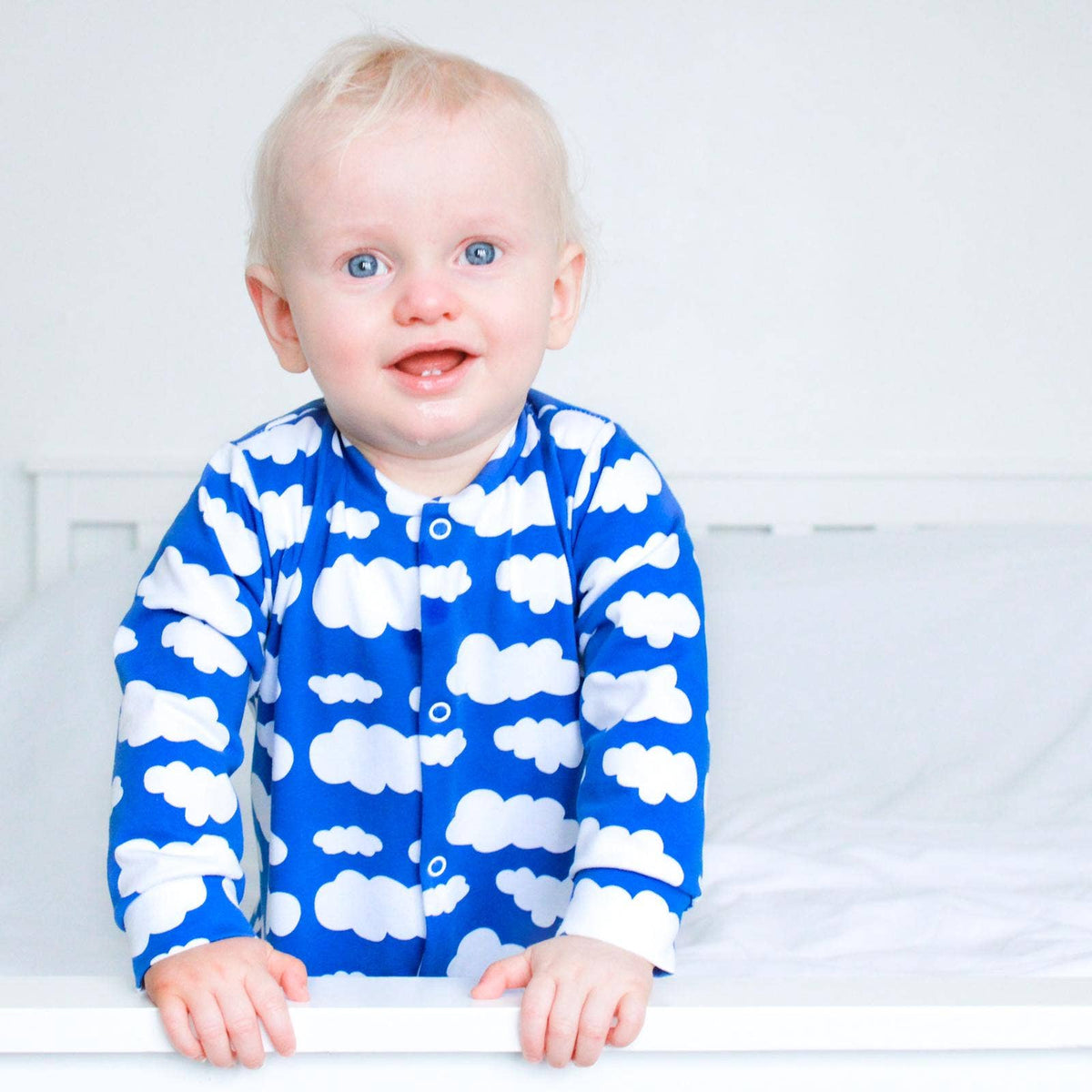 Unisex Baby Cotton Sleepsuit (Onesie) – Blue cloud Print