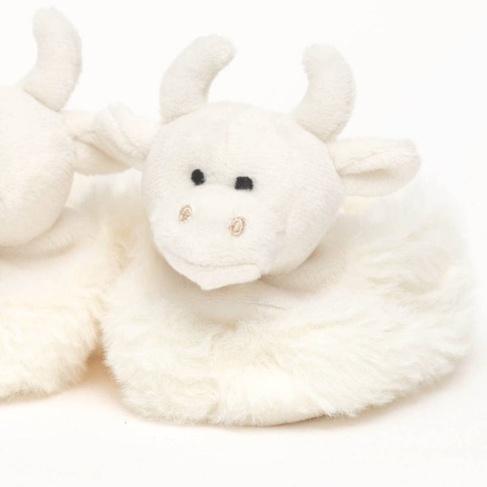 Highland Cow Plush Baby Slippers Cream - 0-6 months