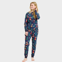 The Giraffe Christmas Pajamas – Women