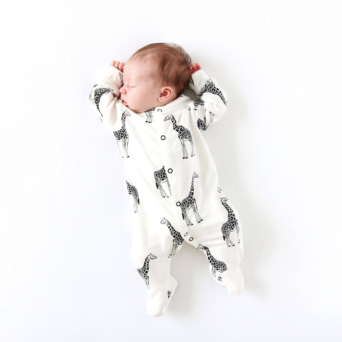 Unisex Baby Cotton Sleepsuit (Onesie) – Giraffe Print