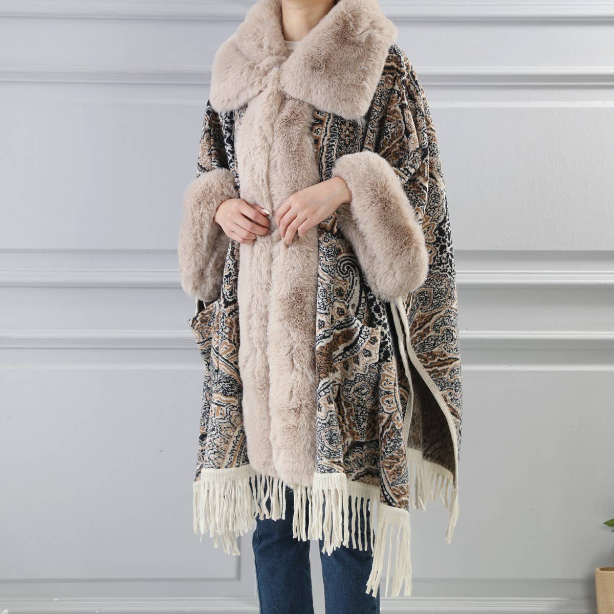 Luxurious Paisley Cape with Faux Fur Collar and Cuffs