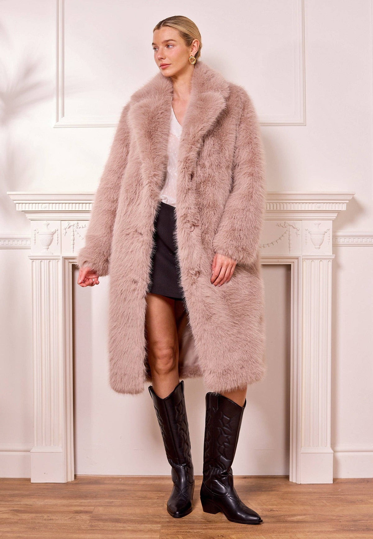 Luxe Faux Fur Coat in Coffee
