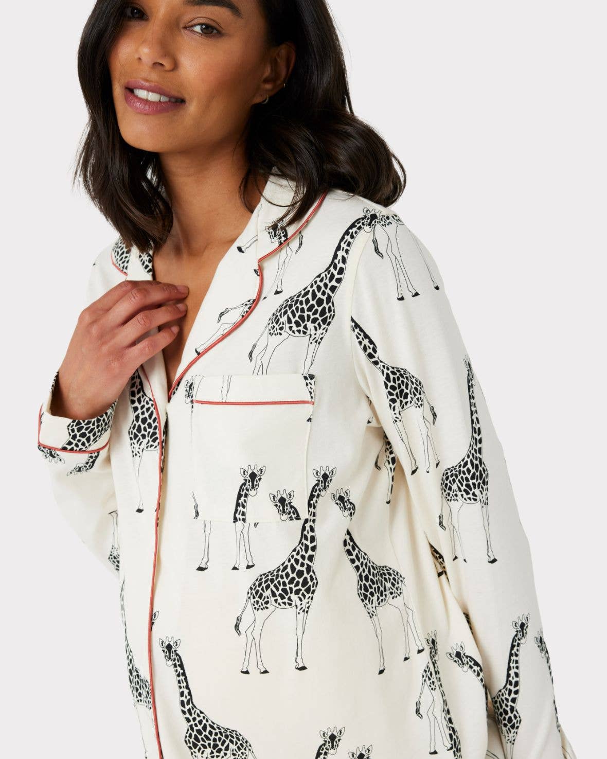 Chelsea Peers - Maternity Organic Cotton Cream Giraffe Print PJ Set