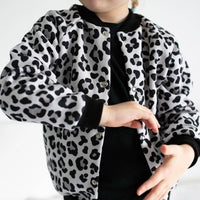 Unisex Grey Leopard Kids Bomber Jacket – Lightweight Fleece