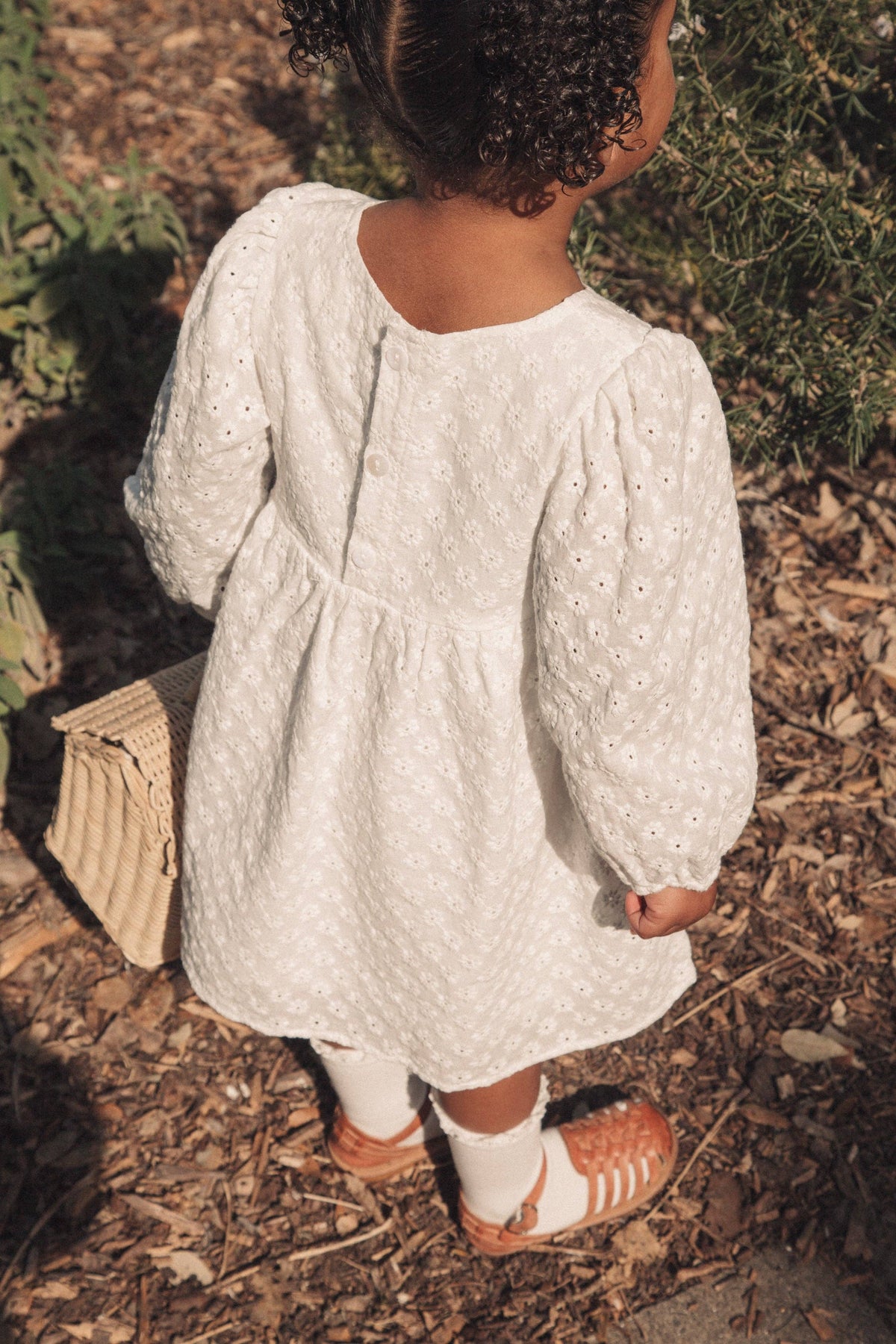 Minnie & Monty - White Daisy Puff Long Sleeve Dress