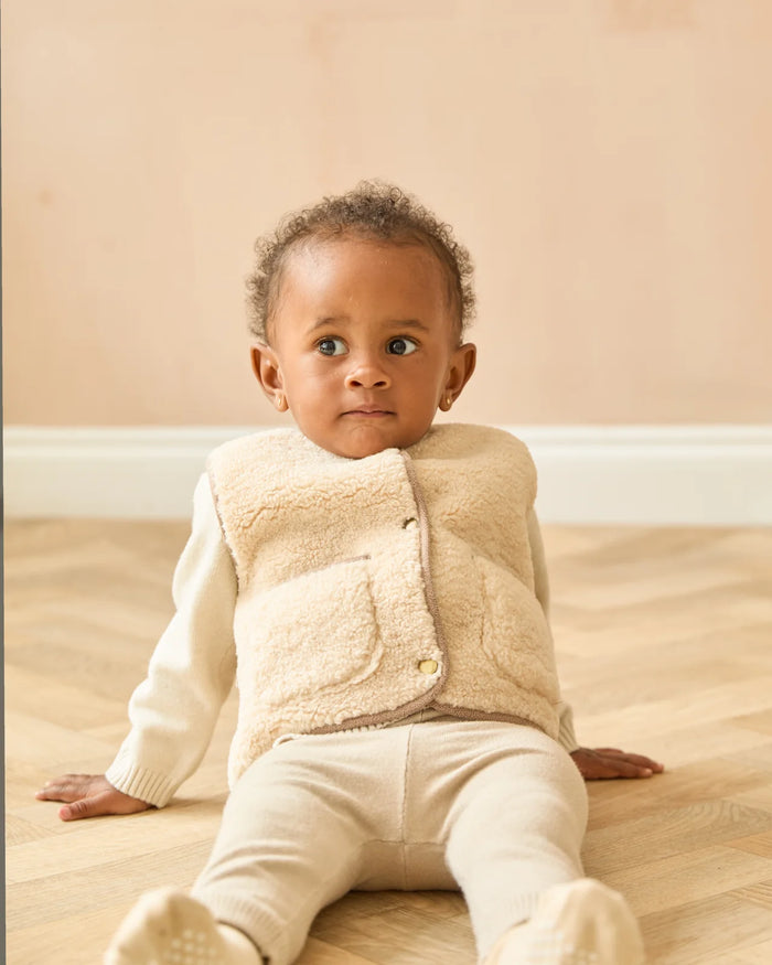 CHALK MINI - Lamb Gilet in Polar