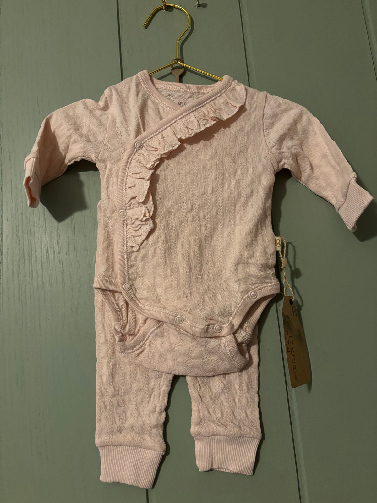 Baby pink two piece crossover outfit age 0-1 month