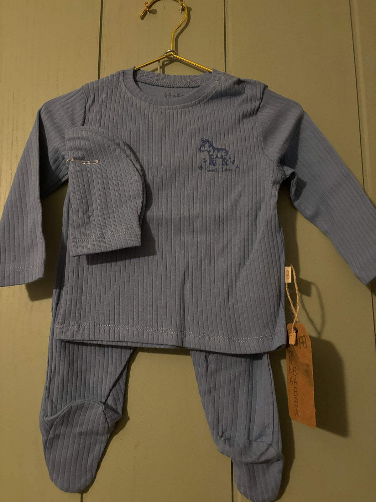 Baby Boys 3 piece outfits Various Designs and colours : Zebra & Bear