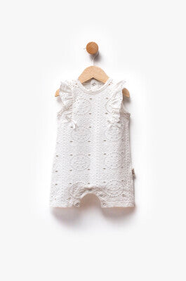 Baby Girl’s Broderie Anglaise Summer Romper – Light Texture, Timeless Charm