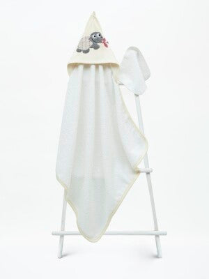 Baby Hooded Towel with Turtle Design – Gentle Comfort, Playful Touch