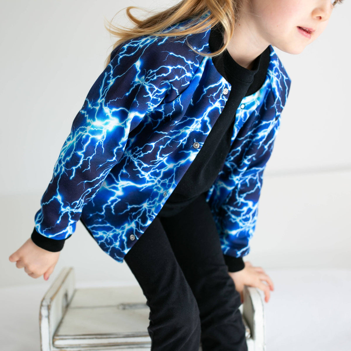 Unisex Kids Lightning Bomber Jacket – Lightweight Fleece