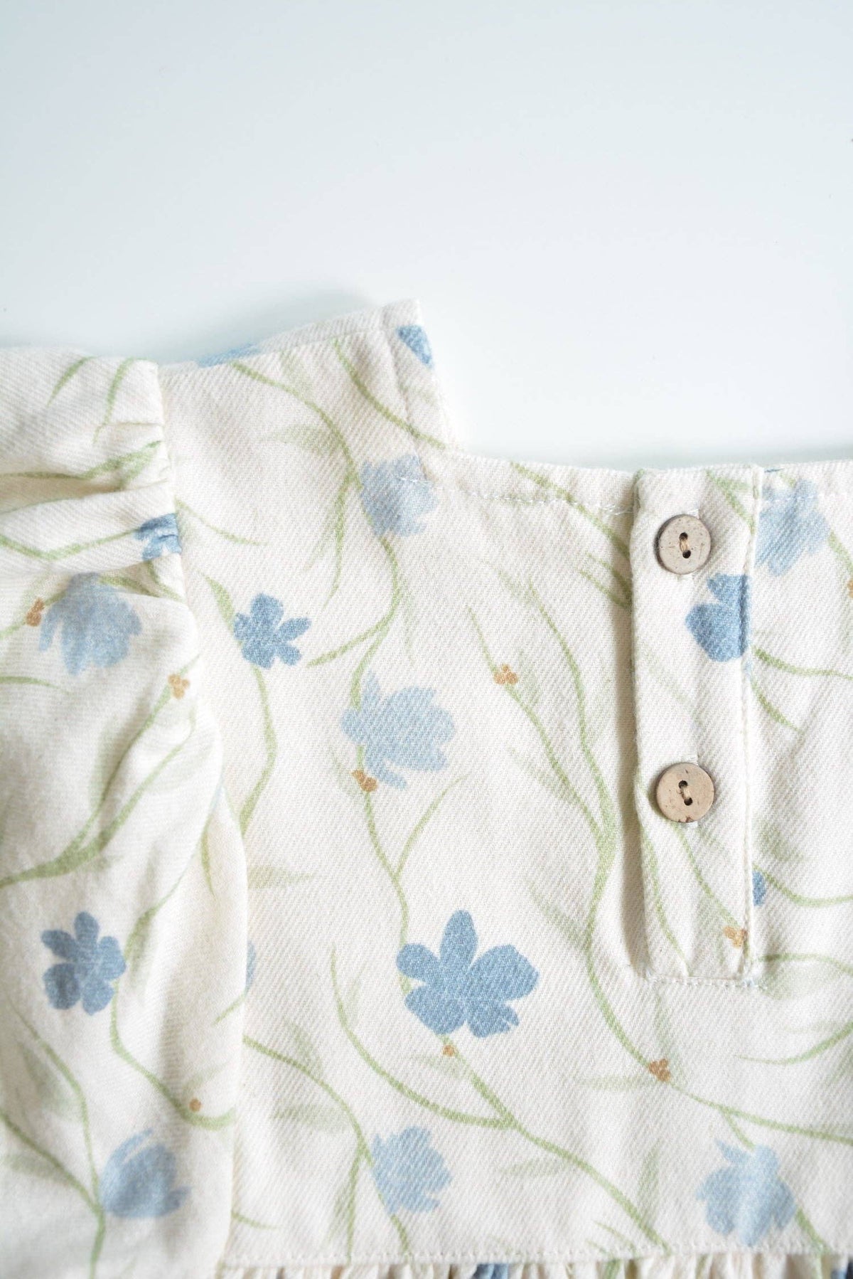 Baby / Girl Flower Patterned Dress with Balloon Sleeves