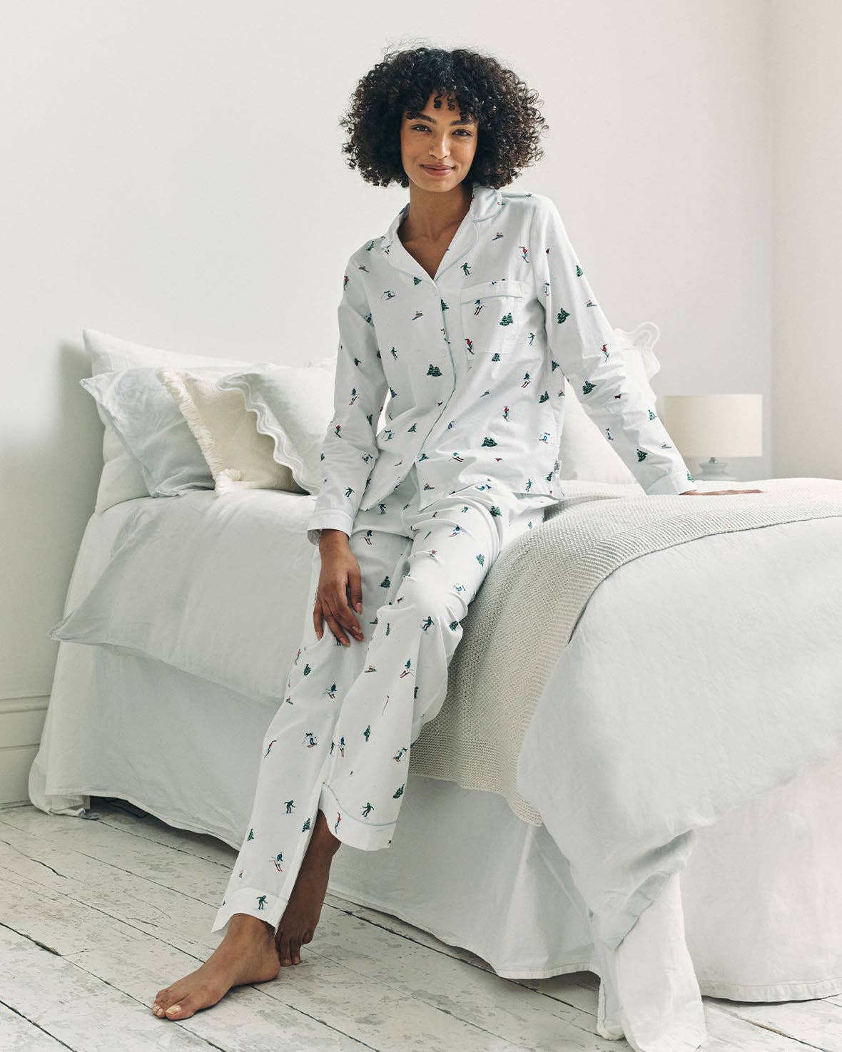 Chelsea Peers - Organic Cotton Ski Vacation Print Long Pyjama Set