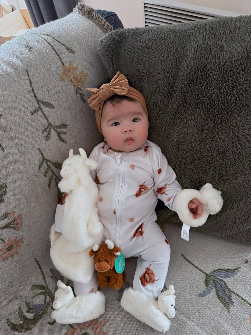 Highland Cow Plush Baby Slippers Cream - 0-6 months