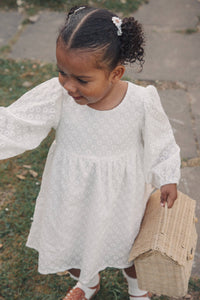 Minnie & Monty - White Daisy Puff Long Sleeve Dress