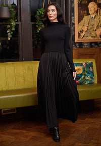 Knit Top and Pleated Skirt Maxi Dress in Black