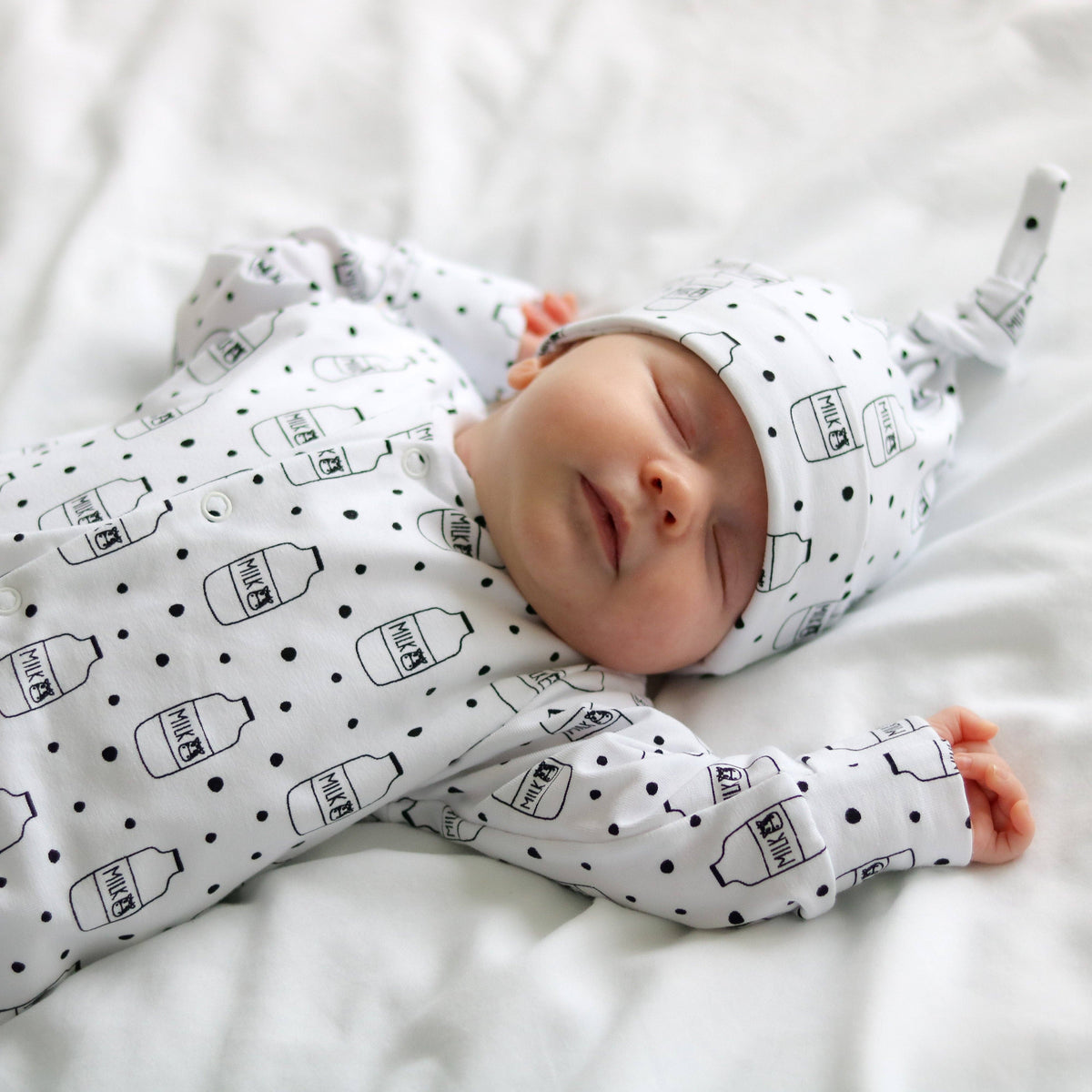 Unisex Baby Cotton Sleepsuit (Onesie) – Milk Bottle Print